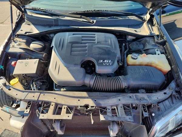 2014 CHRYSLER 300