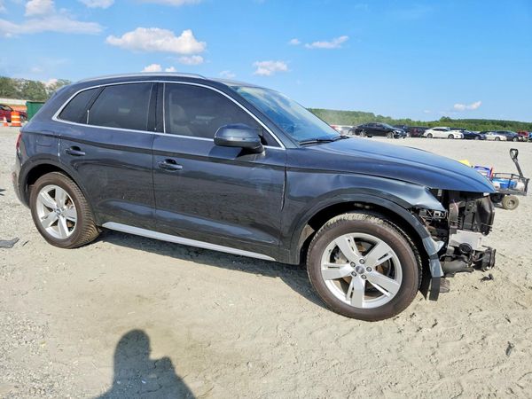 2018 AUDI Q5 quattro Premium Plus