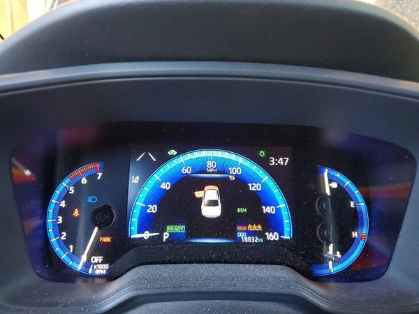 2022 TOYOTA COROLLA LE
