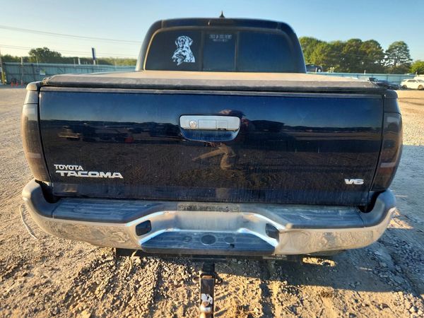 2015 TOYOTA TACOMA