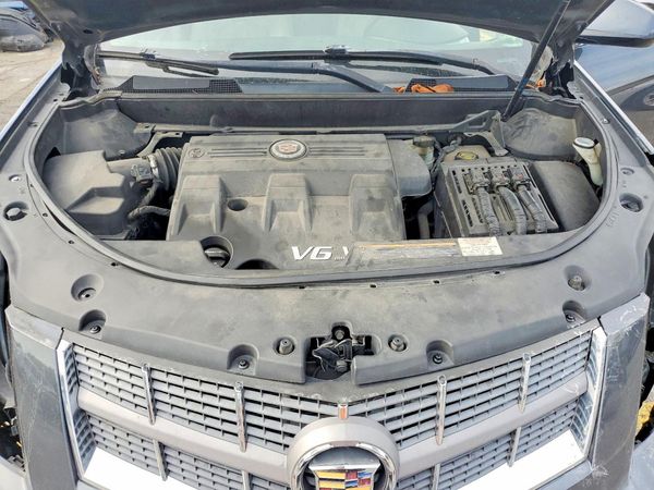 2012 CADILLAC SRX Luxury