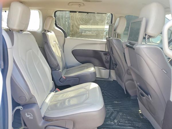 2017 CHRYSLER PACIFICA Touring L Plus