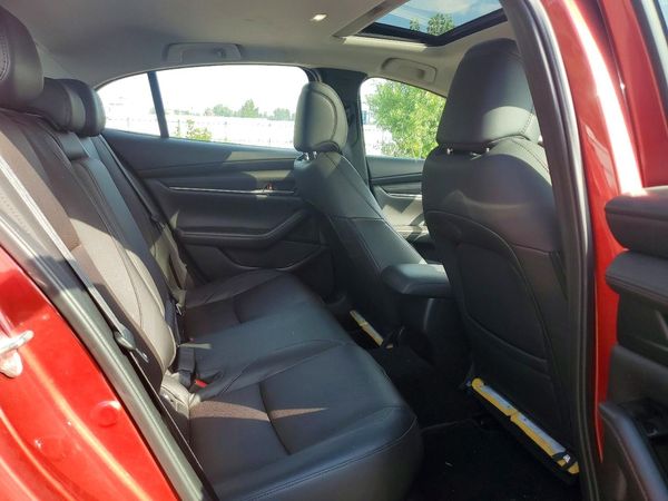 2020 MAZDA 3