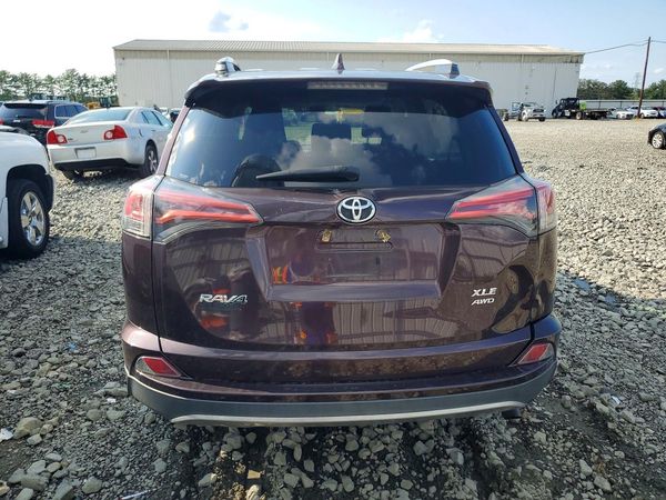 2018 TOYOTA RAV4 Adventure/XLE