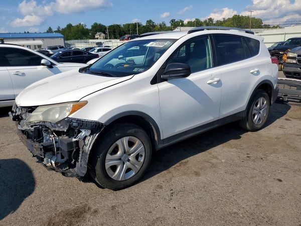 2013 TOYOTA RAV4 Standard — Front 3/4