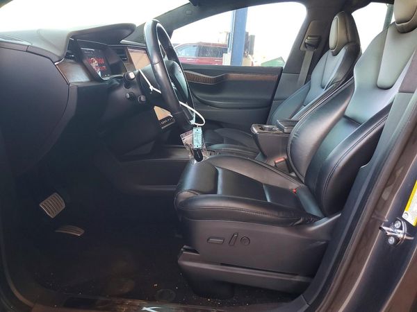 2021 TESLA MODEL X