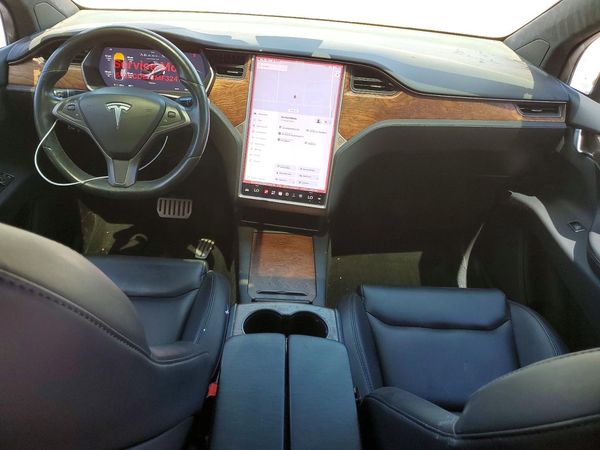 2021 TESLA MODEL X