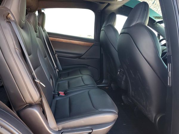 2021 TESLA MODEL X
