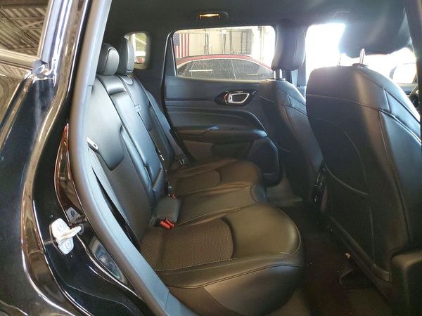 2023 JEEP COMPASS North, Latitude