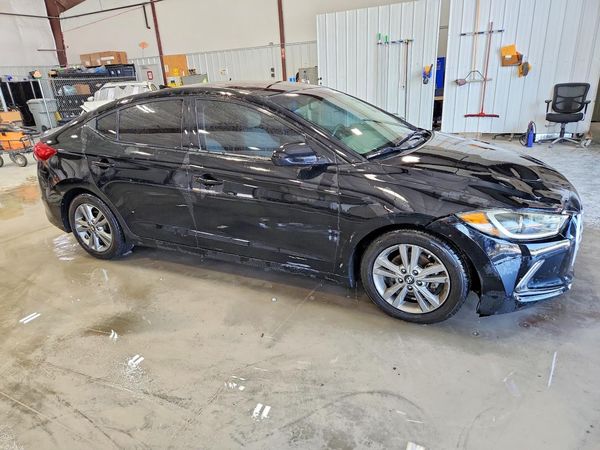 2018 HYUNDAI ELANTRA