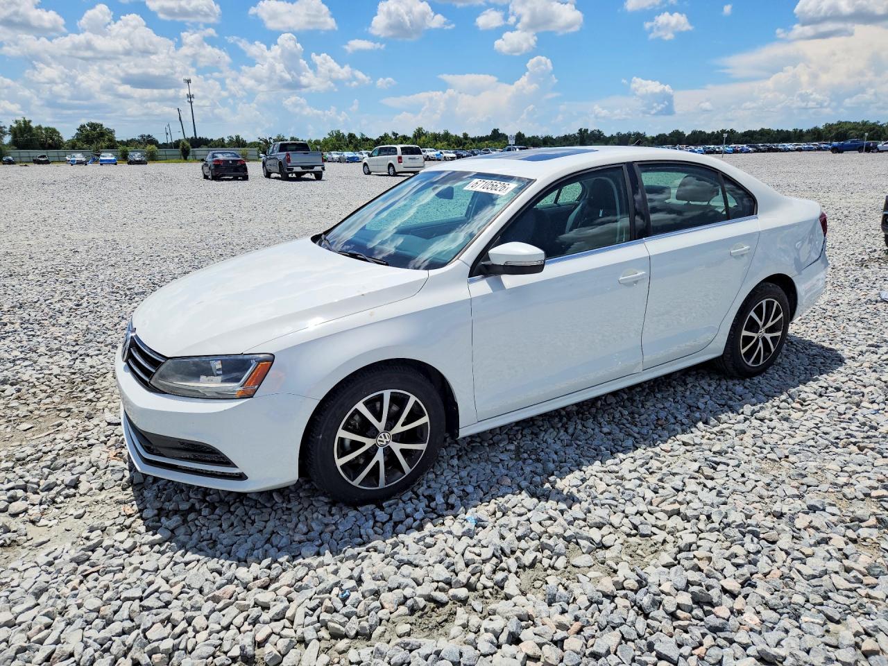 2017 VOLKSWAGEN JETTA SE