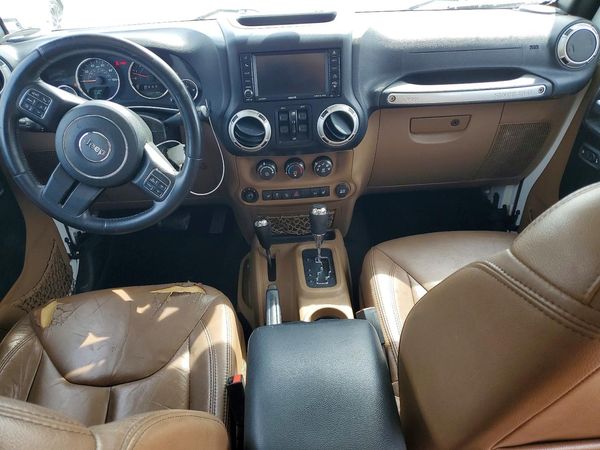 2015 JEEP WRANGLER UNLIMITED Sahara — CKPT