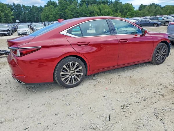 2019 LEXUS ES