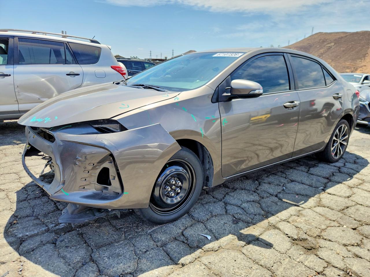 2017 TOYOTA COROLLA