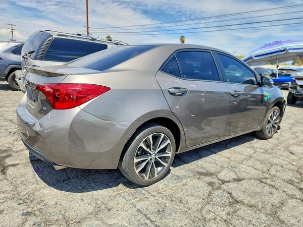 2017 TOYOTA COROLLA