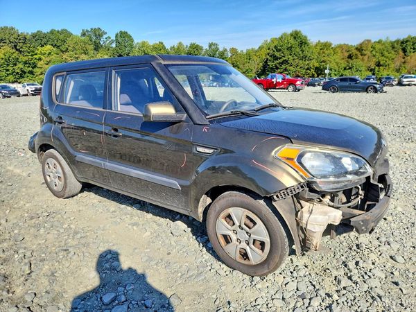 2013 KIA SOUL All Trims