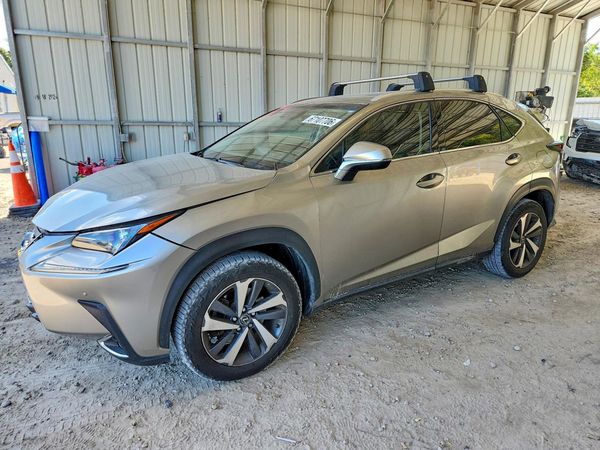 2017 LEXUS NX300