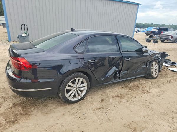 2019 VOLKSWAGEN PASSAT