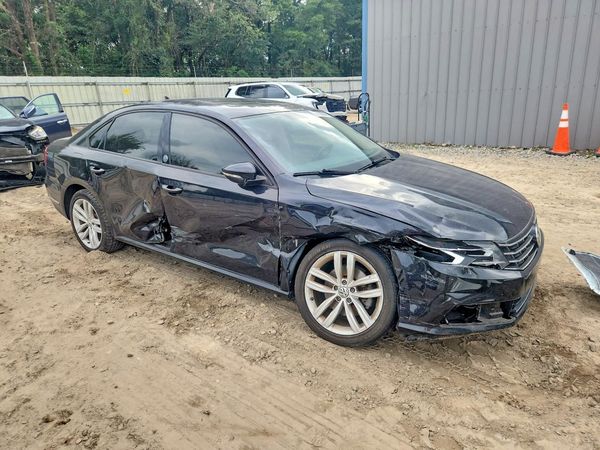 2019 VOLKSWAGEN PASSAT