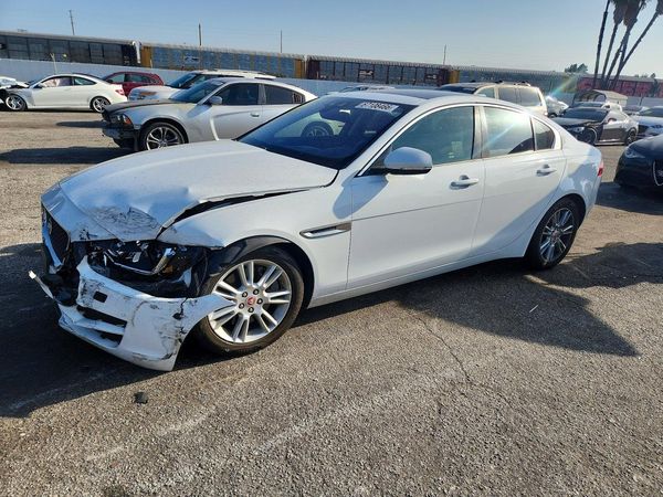 2017 JAGUAR XE