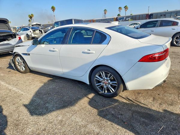 2017 JAGUAR XE
