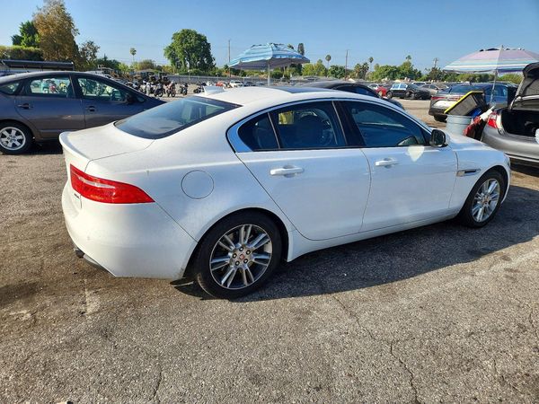2017 JAGUAR XE