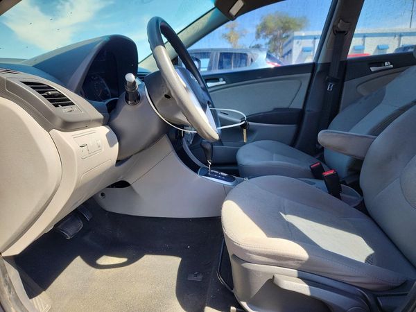 2012 HYUNDAI ACCENT GL (Middle-low grade)