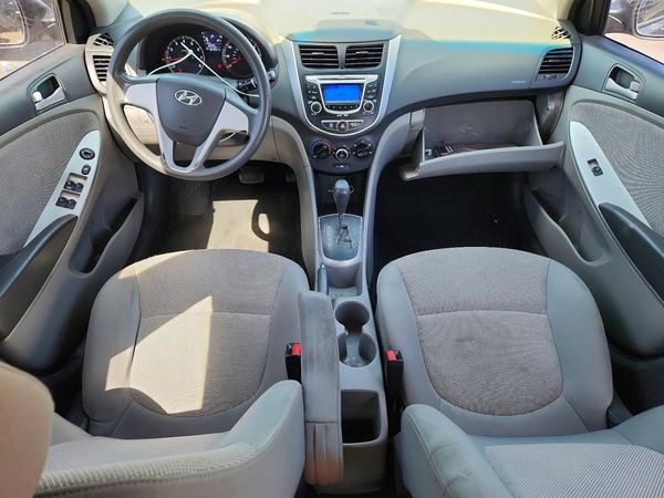 2012 HYUNDAI ACCENT GL (Middle-low grade)