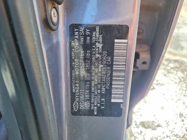 2012 HYUNDAI ACCENT GL (Middle-low grade)
