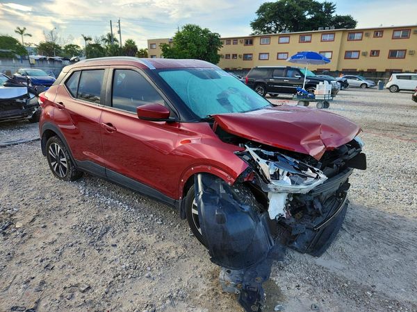 2019 NISSAN KICKS