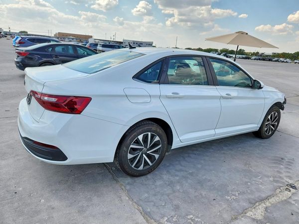 2024 VOLKSWAGEN JETTA