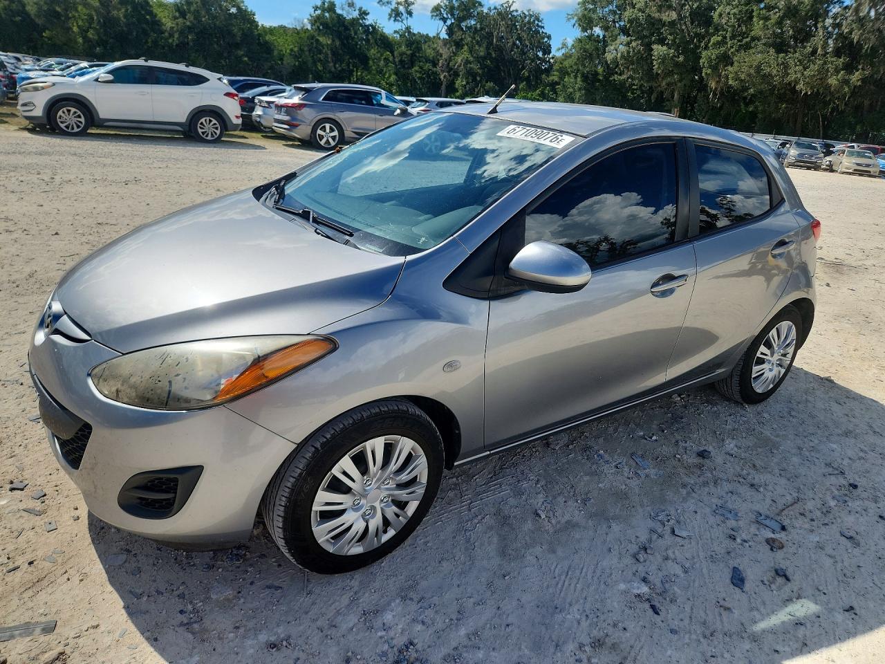 2012 MAZDA 2 Sport/GX — Front 3/4