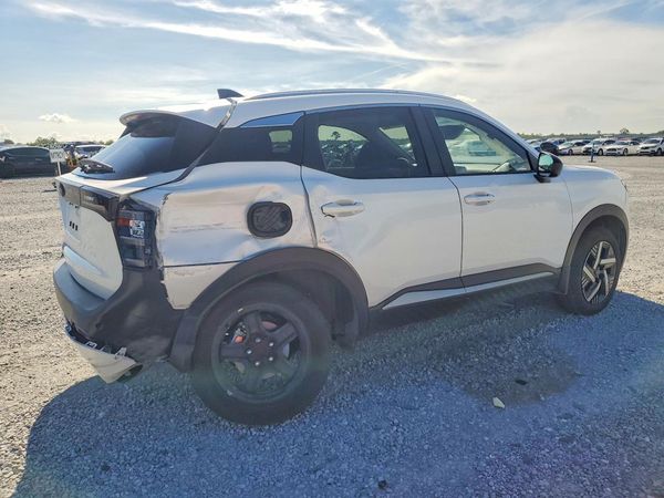 2026 NISSAN KICKS