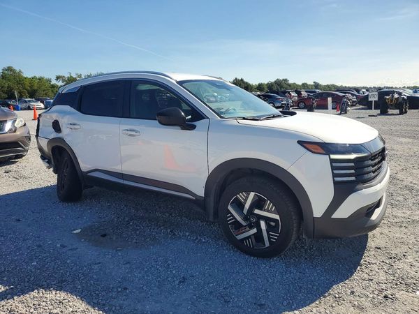 2026 NISSAN KICKS