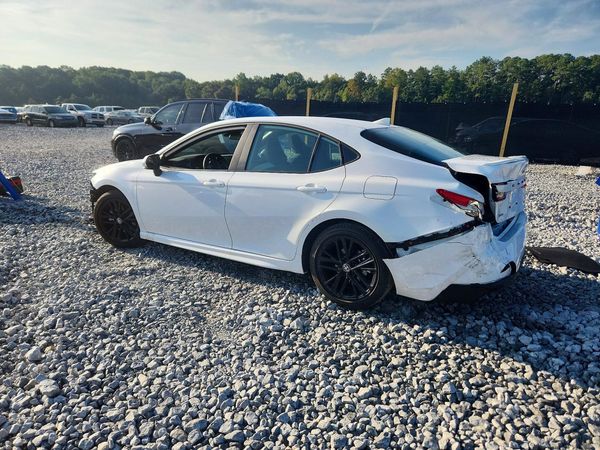 2026 TOYOTA CAMRY