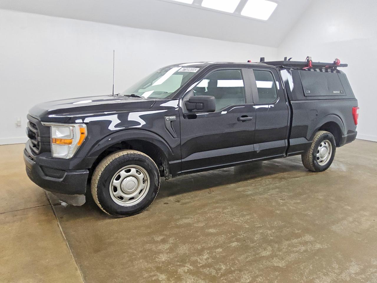 2022 FORD F150 SuperCab — Front 3/4