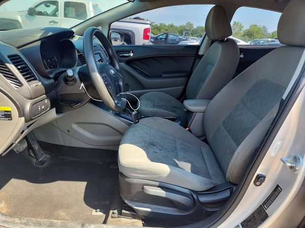 2016 KIA FORTE