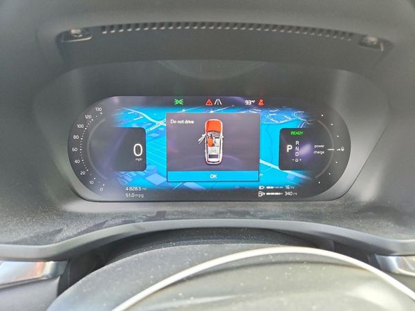 2023 VOLVO V60