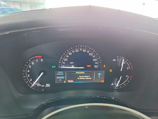2017 CADILLAC XT5