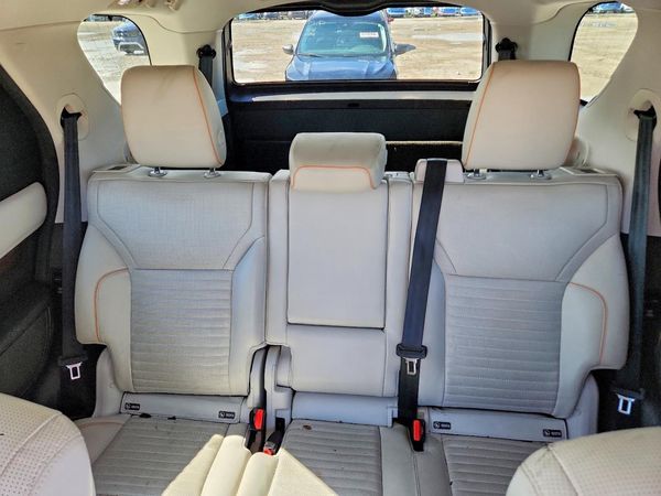 2020 LAND ROVER DISCOVERY