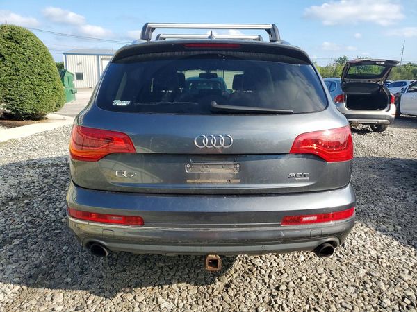 2015 AUDI Q7
