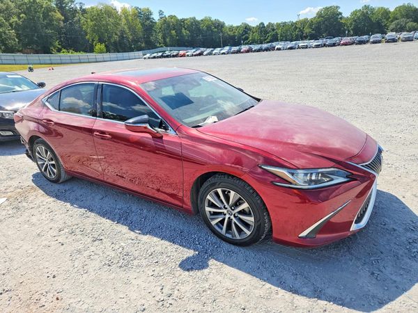 2019 LEXUS ES