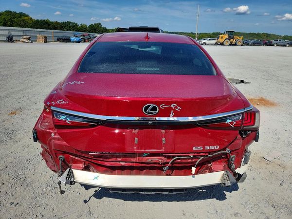 2019 LEXUS ES