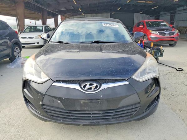 2012 HYUNDAI VELOSTER