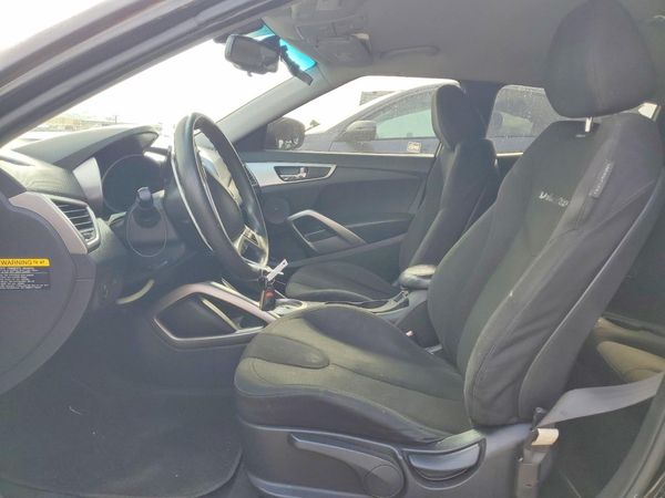 2012 HYUNDAI VELOSTER