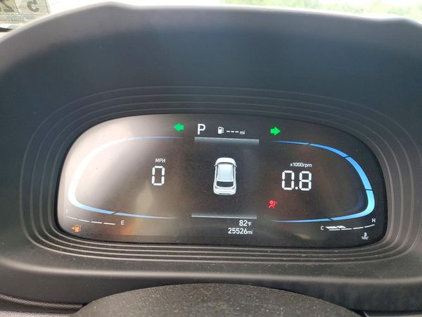 2025 HYUNDAI VENUE SEL, Limited