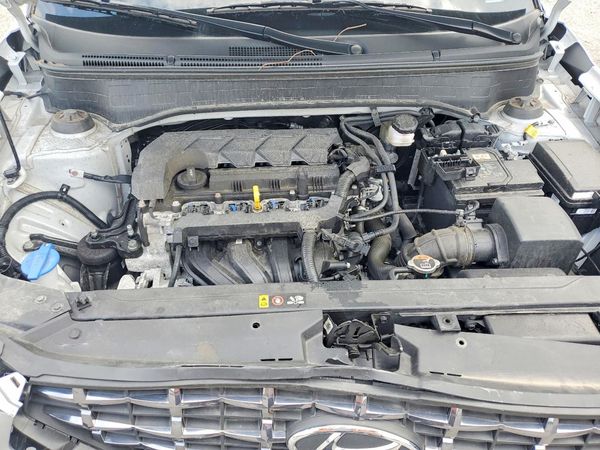 2025 HYUNDAI VENUE SEL, Limited