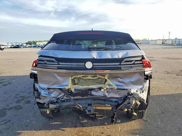 2024 VOLKSWAGEN ATLAS CROSS SPORT SE w/Technology