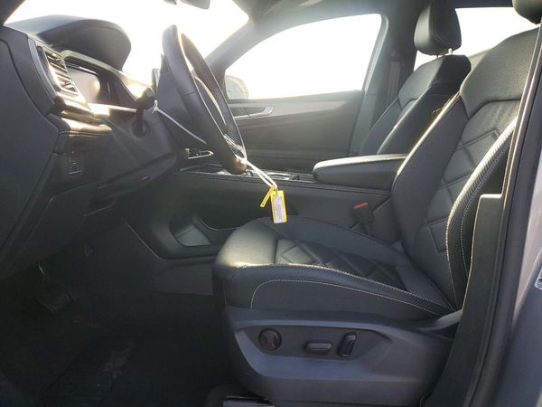 2024 VOLKSWAGEN ATLAS CROSS SPORT SE w/Technology