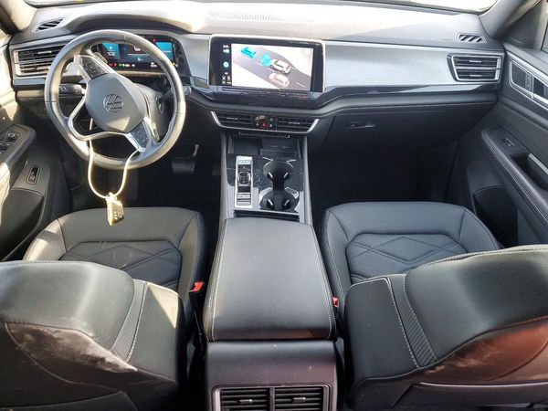 2024 VOLKSWAGEN ATLAS CROSS SPORT SE w/Technology